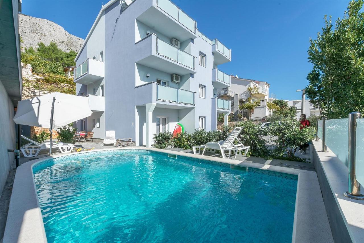 Apartments Lorenzo 로크바 로고즈니차 외부 사진