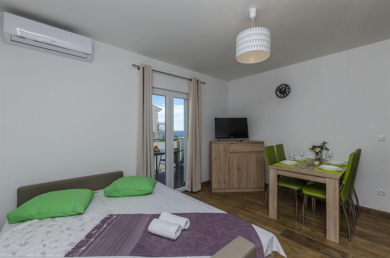 Apartments Lorenzo 로크바 로고즈니차 외부 사진